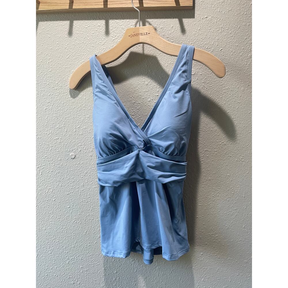 Lands End Women’s Tankini Swim Top Swim Suit Light Blue S 6-8 DD